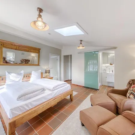 Apartment Pur! Exklusive In Historischer Poststation Bornkrug Dobbin-Linstow
