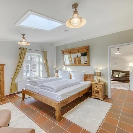 Lejlighed Pur! Exklusive In Historischer Poststation Bornkrug